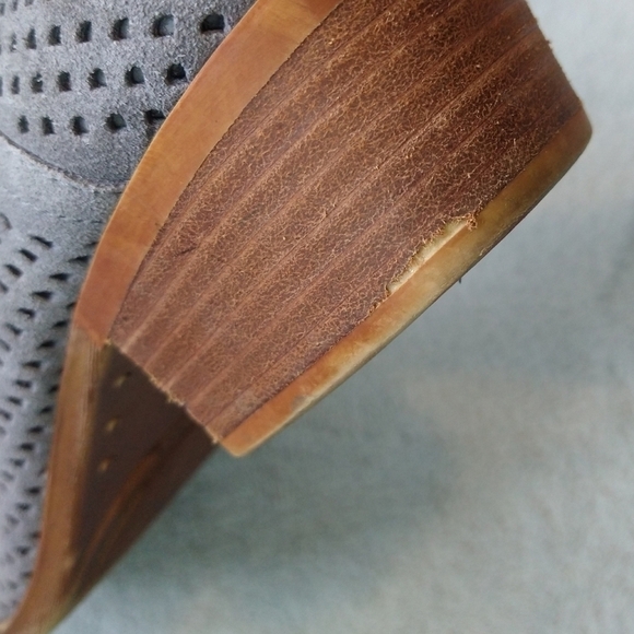 Lucky Brand Baylah Gray Suede Perforated Booties Side Zipper Low Block Heel - Picture 11 of 11